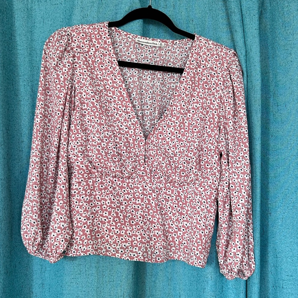 Abercrombie & Fitch Pink Puff Sleeve Crop Blouse